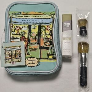 BARE ESCENTUALS boutique in a bag Mini Expandable Makeup Case + shadow & brushes